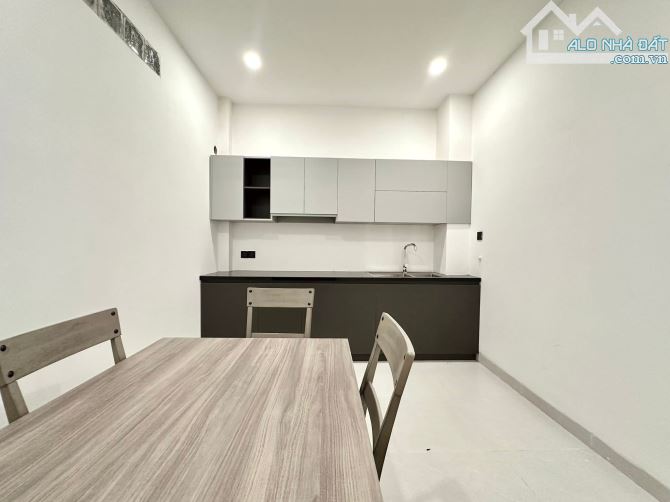 Siêu Phẩm 3 Tầng QUẬN 7 (cũ) - Trần Xuân Soạn - 03 Ngủ - 04 Wc - Hẻm 1 Sẹc - Giá 6.x Tỷ ( - 2