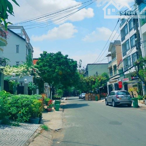 KẸT TIỀN CẦN BÁN LÔ 210M2 - NGAY CHU VĂN AN - GẦN VINCOM LONG THÀNH GIÁ 2 TỶ 7 - 3
