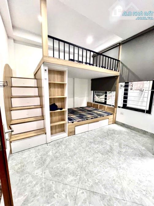 CHDV Ngã Tư Sở mặt ngõ 3m thông - 20m ra phố - 55m 7 tầng thang máy dòng tiền 80tr/tháng - 3
