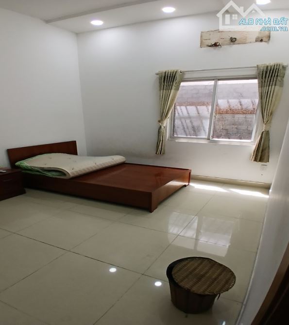 Cơ hội sở hữu nhà hẻm 8m Đông Hưng Thuận 42, Q12, 190m2, 2 tầng ngang 9,5m, giá rẻ. - 3