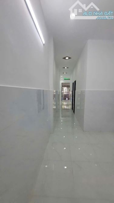Chủ gửi bán căn nhà cấp 4 xã Phú Đông ngày khu trung tâm dân cư hiện hữu cách phà chỉ 5km - 3