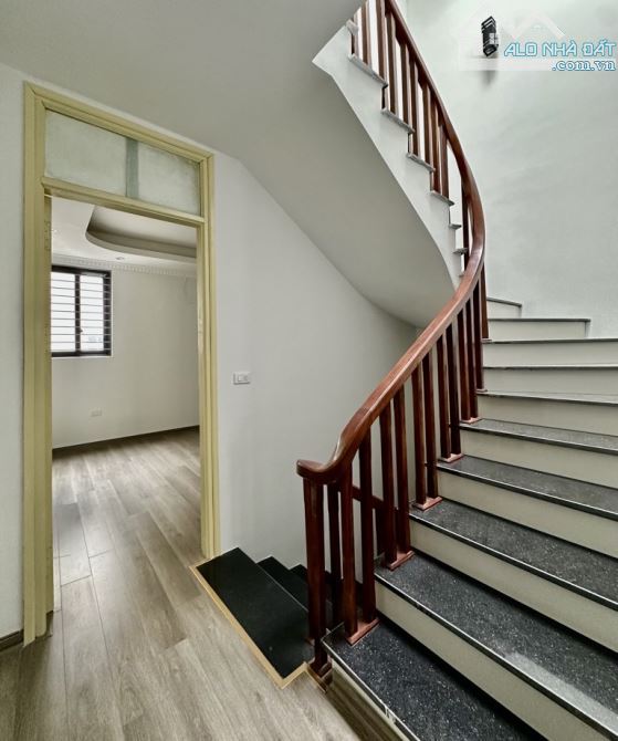 💥CỰC HIẾM Nhà 5 Tầng 42m2, TT Cầu Giấy ÔTÔ qua nhà, KINH DOANH sôi động, 11.9 Tỷ - 3