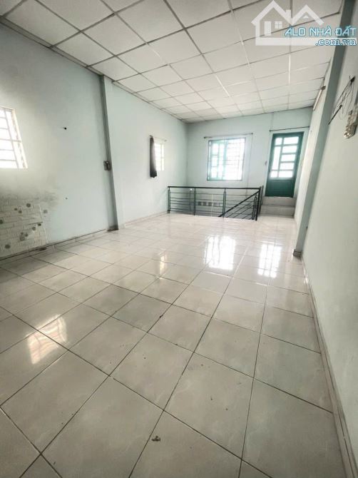 ⭐️⭐️ Giảm sốc 500tr! Nhà Vuông SHR 2 tầng HXH né 77m2 – Bùi Quang Là Gò Vấp - 3