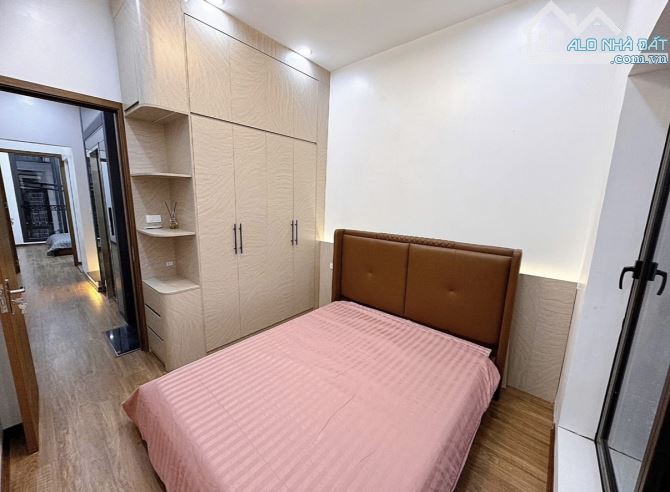 Bán nhà mới 3 tầng,4 phòng ngủ,65m2,sổ vuông,hoàn công,Quận 7 Phú Thuận,6.x tỷ t/lượng - 3