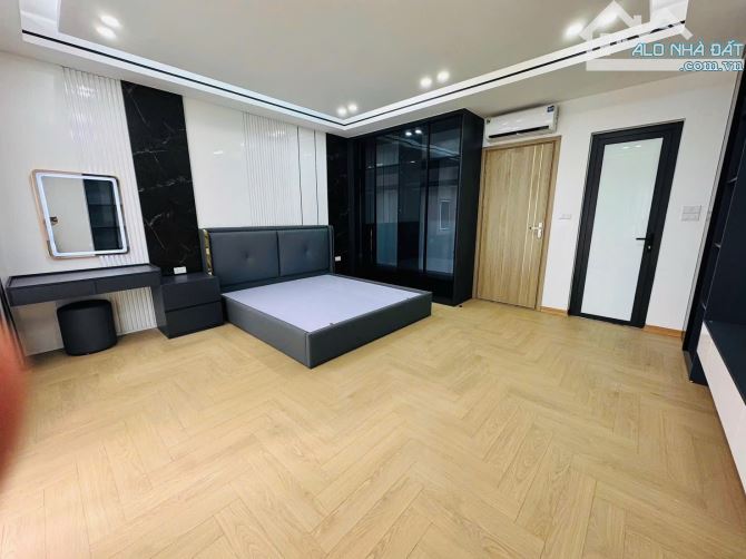 BÁN NHÀ PHÂN LÔ QUÂN ĐỘI 918 – PHÚC ĐỒNG - 3