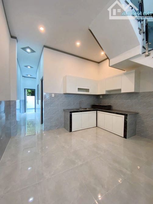 NHÀ ĐẸP GIÁ RẺ GIÁ CHỈ 2 TỶ 250 ( TL ) - 3