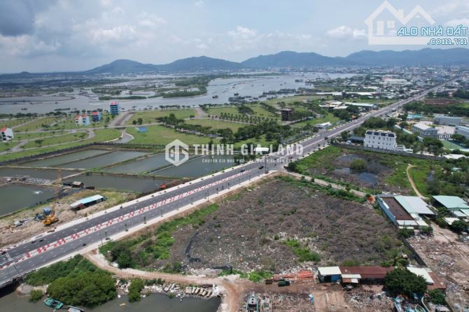 LÔ ĐẤT MẶT TIỀN ĐƯỜNG CHÂN CẦU CỬA LẤP_PHƯỚC TỈNH_BRVT_VỊ TRÍ KIM CƯƠNG - GIÁ CHỈ 25TR/M2 - 3