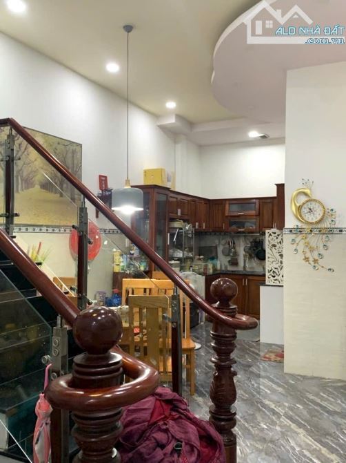 Nhà mới ở ngay hẻm 5m thông ĐÔNG HƯNG THUẬN 41, Q12, DT 96m2 (4 x 24), gần Cầu Tham Lương. - 3