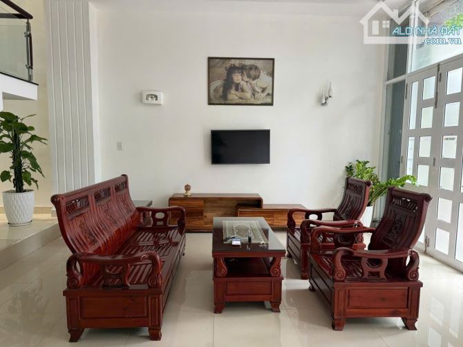 Bán nhà 102m2 đg B5 5pn 5wc đang có hđ thuê sẵn 9,5 tỷ - 3