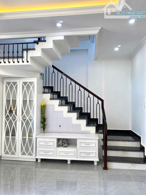 Nhà đẹp kiệt Phạm Văn Đồng 3.6x tỷ - Nhà 3 tầng full nội thất - 3