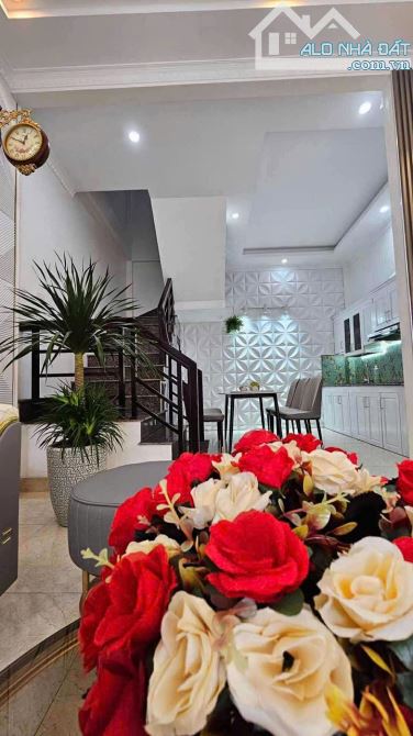 Bán nhà trong ngõ đường Nguyễn Khuyến - 3