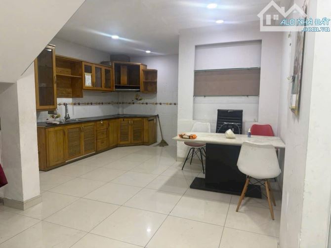 CHO THUÊ NHÀ 1 TRỆT 3 LẦU – HỒ BÁ PHẤN, P. PHƯỚC LONG A, Q9 TPTĐ - 3