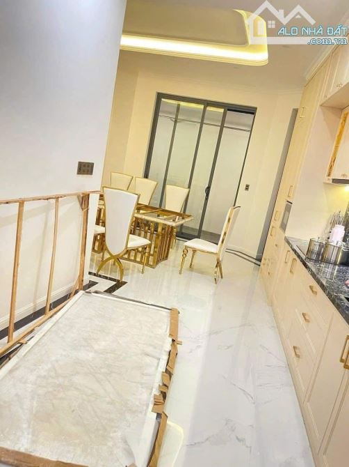 Cho Thuê Biệt thự full nội thất KDC  D2D, Võ Thị Sáu  - Diện Tích: 8,5m x 18m (125m2)  - - 3