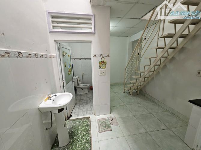 Nhà cấp 4 sổ riêng, hoàn công, gần Big C Dĩ An, đường ô tô, 2803 Đông Hoà - 3