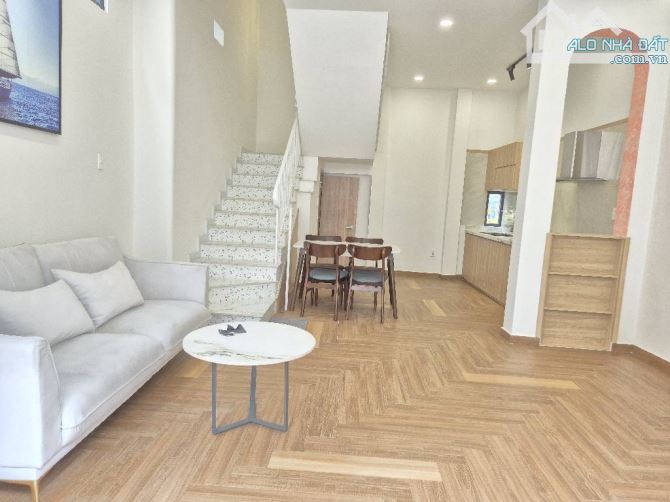 Bán nhà Phú Nhuận - Mai Văn Ngọc -4,8*10 - 4 tầng - chỉ 7x tỷ - 3