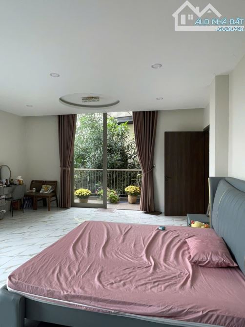 👉Bán Biệt Thự 3Tầng Đường Hòa An 19-  DT: 10x20m- Quận Cẩm Lệ- Gía 13,5Tỷ - 3