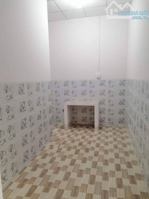 Thu vốn ! Cần tiền Bán gấp dãy trọ ở KCN Trảng Bàng 320m2 - SHR - giá 1 tỉ 150tr - 3