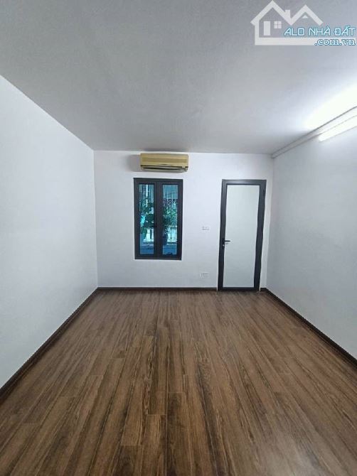 Tập thể Bắc Nghĩa Tân - 80m2 - 3N2VS - Sổ đỏ chính chủ - Full nội thất - 3