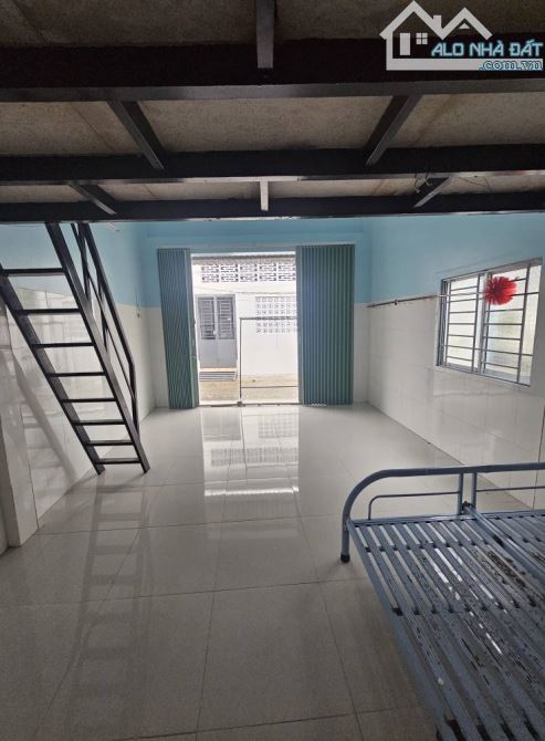 Bán gấp dãy trọ ở gần KCN Thành Thành Công 284m2- SHR - giá 1 tỉ 070tr - 3