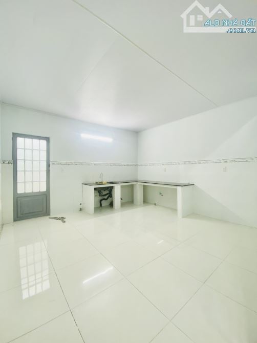 🏡 BÁN NHÀ PHAN VĂN HỚN – QUẬN 12 – DT 83M², NGANG 4.3M – HẺM NHỰA–CHỈ 6.2 TỶ–VÀO Ở NGAY - 3