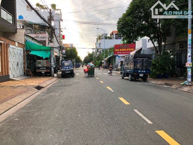Nhà 1 tỷ 680 ngay sát mặt tiền Tỉnh Lộ 10 cách AEon Mall 1km, DT: 3,8x10m (2PN) - 3