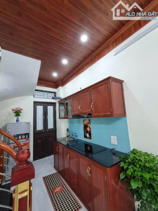 Trung Phụng - Hàng rẻ đẹp nhất khu vực - Nhà dân xây chắc chắn - Hai mặt ngõ trước sau - 3