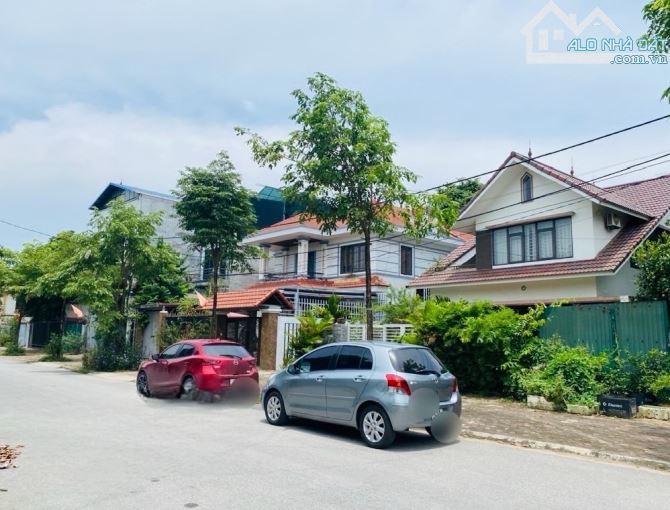 Biệt thự nhà vườn dt 230m , đường 15m có vỉa hè full thổ cư - 3
