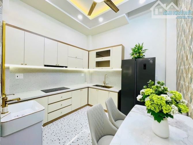 Nhà 4 tầng full nội thất sổ hồng chính chủ Phạm Văn Chiêu Gò Vấp giá 6 tỷ - 3