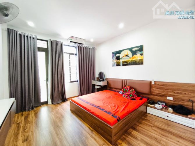 Khuất Duy Tiến-TT Thanh Xuân khu hiếm nhà bán-nội thất xịn-ô tô-DT 42m2-5T-giá 14 tỉ - 3