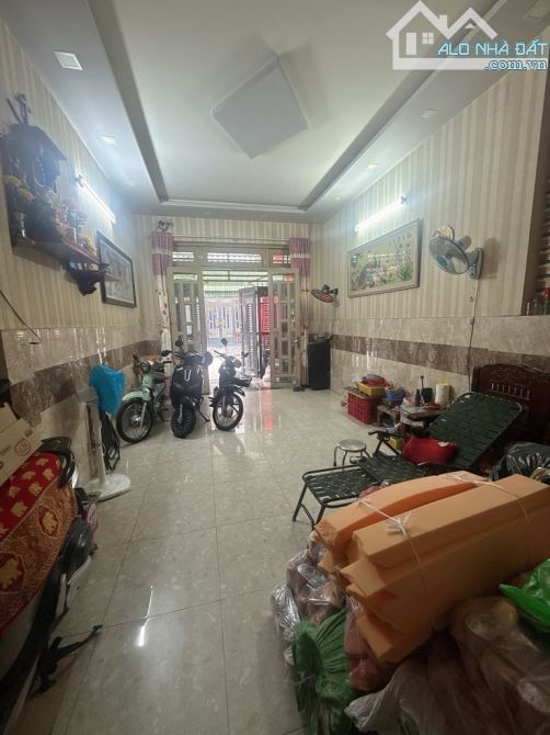 🛎🛎🛎NHÀ 3 TẦNG  HƯƠNG LỘ 2 -BÌNH TÂN 🌺60M2 🍊Chỉ 6,4 TY HẺM 🚙LƯU THÔNG THOẢI MÁI   🌸D - 3