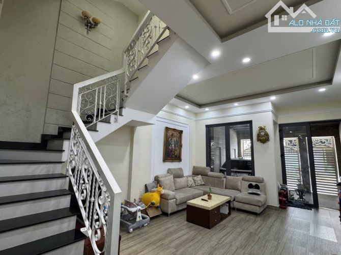 CỰC PHẨM NGUYỄN DUY TRINH, PHÚ HỮU, THỦ ĐỨC. THIẾT KẾ SIÊU ĐẸP, 3 TẦNG, 3 PHÒNG NGỦ, NỘI T - 3