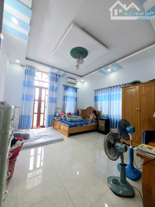 THÔNG SỐ HIẾM-RỘNG ĐẸP RẼ-BÁN NHÀ 4×27-3TẦNG-HXH TRƯỜNG CHINH Q.12-GẦN CHỢ LẠC QUANG-7.1T - 3