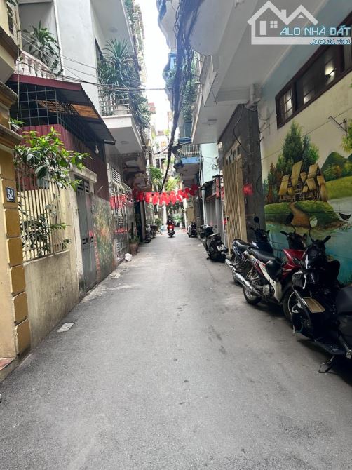 Lê Trọng Tấn, diện tích 57/65mT2.  5tầng . MT 4.9m.  20 tỷ Thanh Xuân - 3