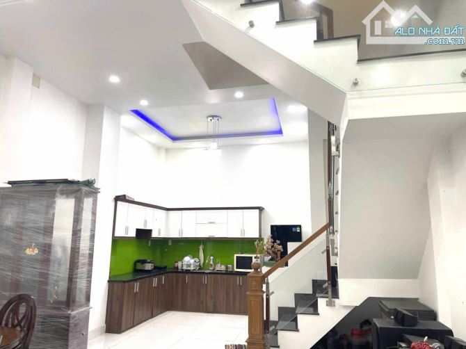 Siêu Phẩm Liên Khu 4-5 gần chợ Bình Thành hẻm 7m khu nhà lầu 50m2,4Tầng 5 tỷ 2 - 3