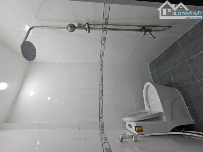 NHÀ MỚI HẺM XE HƠI ( NHỰA ) P.BỬU LONG - 8