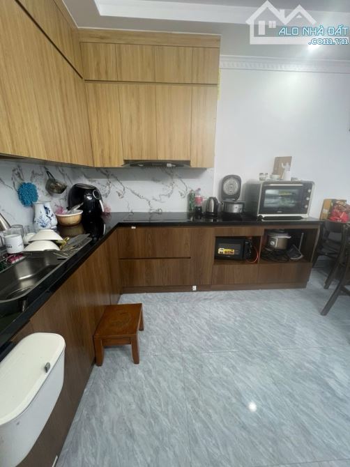 Bán Nhà Thạch Bàn, LongBiên 6T, 35m2, chỉ 8,48 tỷ (Lô góc, ô tô đỗ cửa) - 4