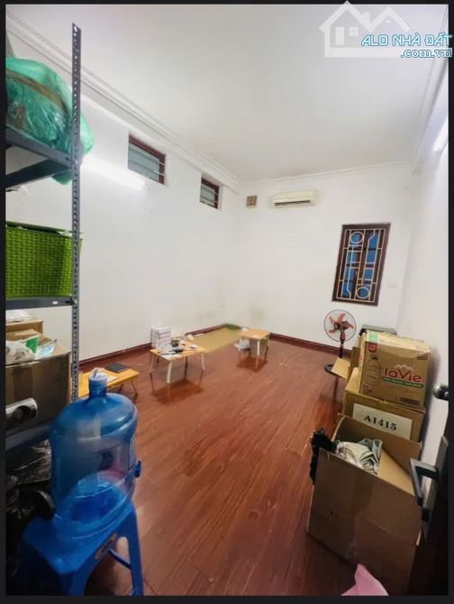 Cần bán nhà mặt ngõ Nghĩa Đô, ô tô chánh đỗ, 4tầng full nội thất. - 4