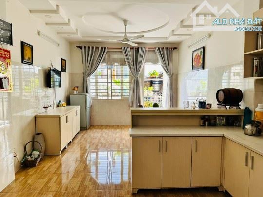 Nhà 4 tầng HXH Hoàng Bật Đạt, P.15, Tân Bình, dt:4x13m giá 7,5 tỷ - 4