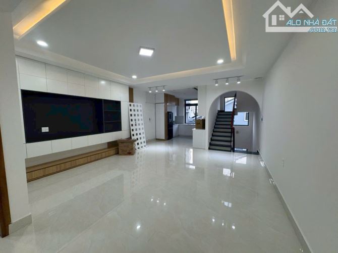 💎🔥 Siêu Hot! 100m2 6,5 Tỷ  Nhà Phố Nguyễn Công Trứ, Ngay Trung Tâm Đà Lạt - 4