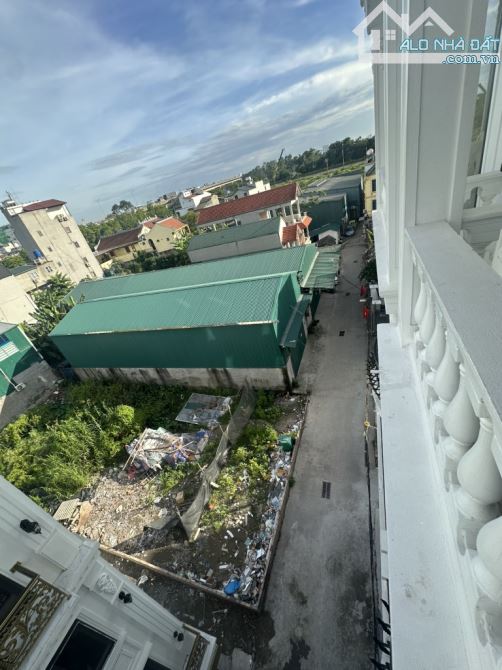 BÁT KHỐI_LONG BIÊN : NHÀ MỚI _6 TẦNG_GARA ĐỂ Ô TÔ_DT 42M_ GIÁ 9 TỶ - 4