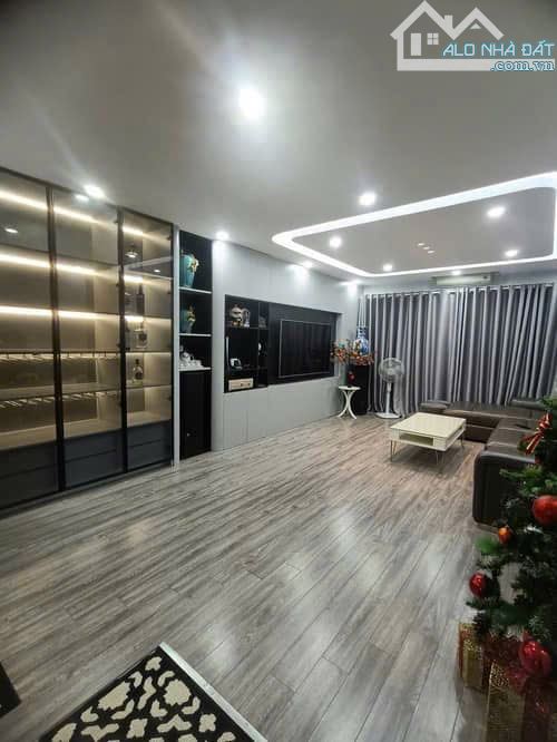 🌟 HOÀNG CẦU – LÔ GÓC SIÊU ĐẸP – NGÕ 61 Ô TÔ VÀO NHÀ – 62M – 5 TẦNG – 21,5 TỶ 🌟 - 4