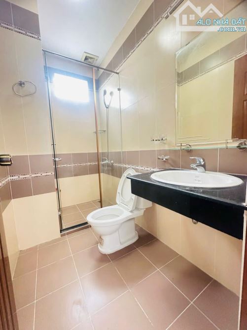 HẺM XE HƠI 6M THẲNG 1 TRỤC LÊ VĂN SỸ 80M2, NHÀ 5 TẦNG, NGANG 5.2M, 7PN, CHỈ NHỈNH 17 TỶ - 4