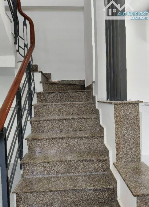 HẺM XE HƠI - LÔ GÓC 3 MẶT TIỀN - NHÀ ĐẸP Ở NGAY - 2 tầng - 68m2 - TCH34 Q12 💰5ty200 - 4
