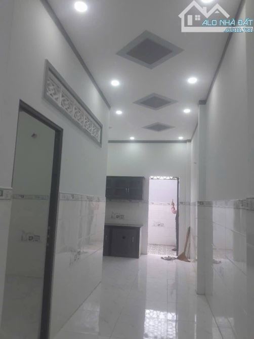 Thím 2 bán cơm cần bán gấp căn nhà ở xã Tân Phú Trung huyện Củ Chi - 4