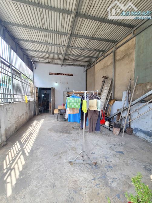 nhà cấp 4 góc lửng góc 2MT 70,7m2 2ty9 TL cách ngã tư Chiêu Liêu chỉ 300m p.Tân Đông Hiệp - 4