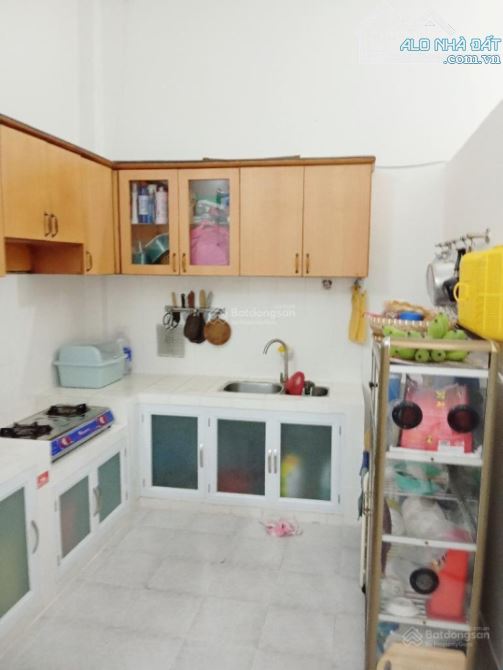 BÁN NHÀ TRUNG TÂM QUẬN 8, ĐƯỜNG DƯƠNG BÁ TRẠC, DIỆN TÍCH KHỦNG, MẶT TIỀN RỘNG, 3 TẦNG GIÁ - 4