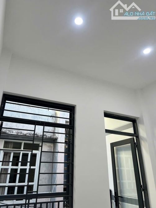 🏡 NHÀ PHỐ 2 TẦNG HẺM NGUYỄN THÁI HỌC - 4