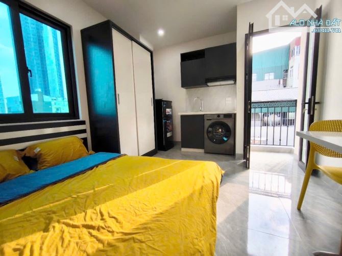 TÒA CĂN HỘ DỊCH VỤ Ô TÔ VÀO NHÀ - CẦU GIẤY 112M2 X 7 TẦNG THANG MÁY - CÓ 32 PHÒNG FULL ĐỒ - 4