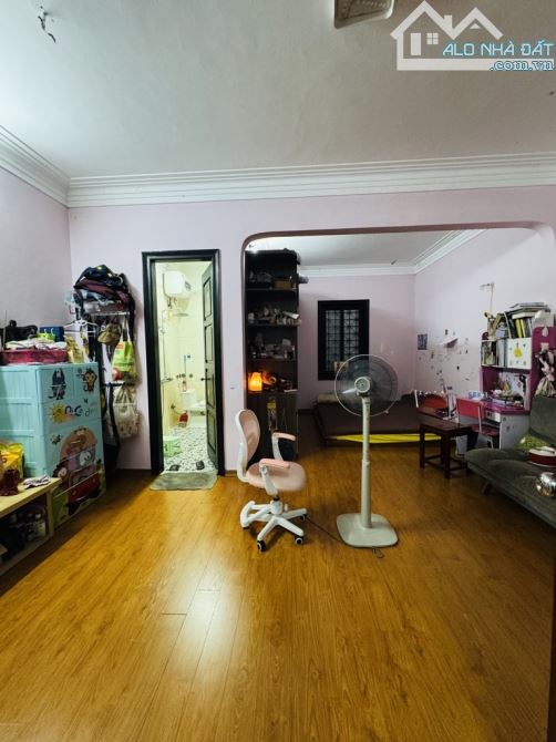 BÁN NHÀ CHÍNH CHỦ KHU ĐỘI CẤN - BA ĐÌNH - TIỆN ÍCH NGẬP TRÀN - 9TY - 4