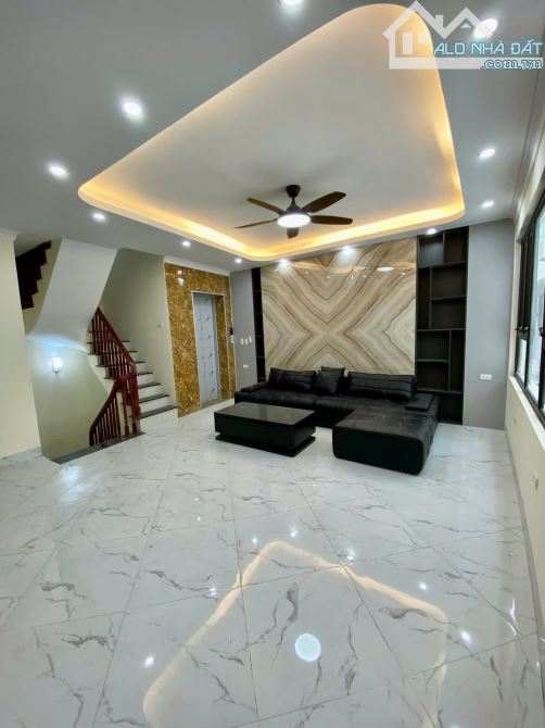 Bán nhà phố hồng tiến, 5 tầng, thang máy, 35/45 m2, giá 8.9 tỷ - 4